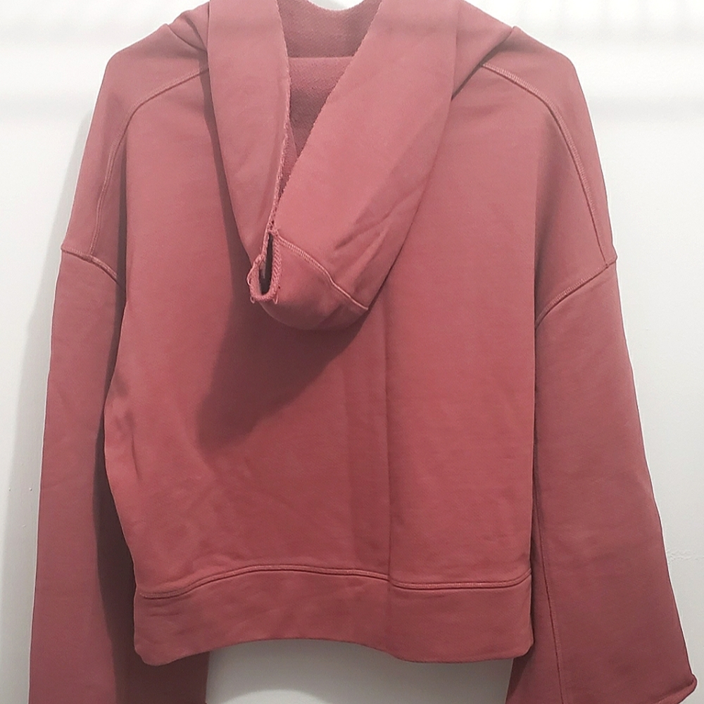 Alo Yoga Low Key Hoodie - Picture 4 of 6